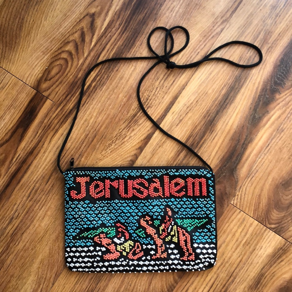 Vintage beaded shoulder purse
